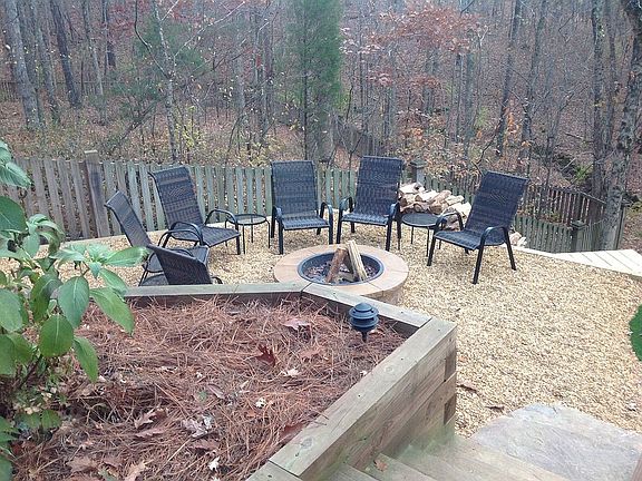 stone firepit