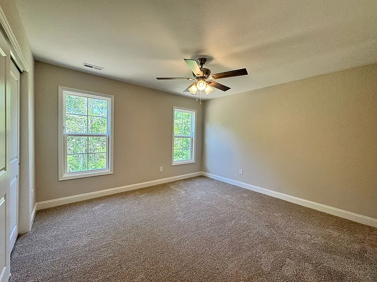 100 Loren Rd — Photo 18
