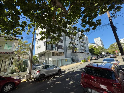 702 Calle Un #301 Photo 1