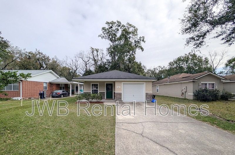 1st image of 1137 Alta Vista St