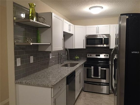 5th image of 4140 Iberis Ln