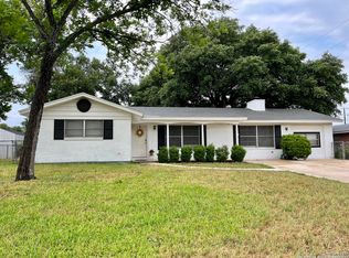 782 Clearview Dr, San Antonio, TX 78228