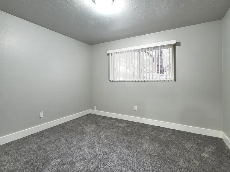 Scotts Valley 1 Bed, 1 Bath Bedroom Scotts Valley 1 Bed, 1 Bath Bedroom