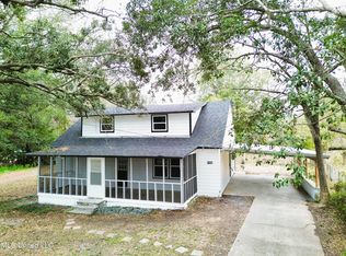 1103 Kell Ave, Pascagoula, MS 39567