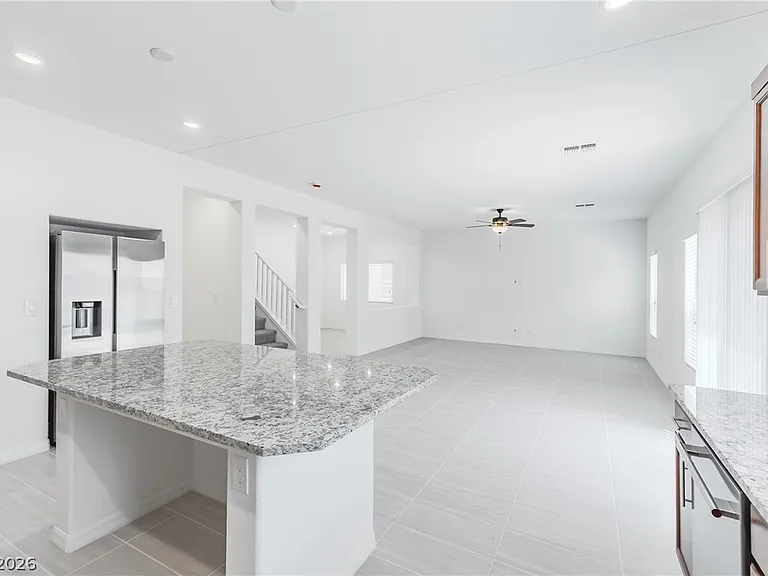 5748 Yellow House St — Photo 8