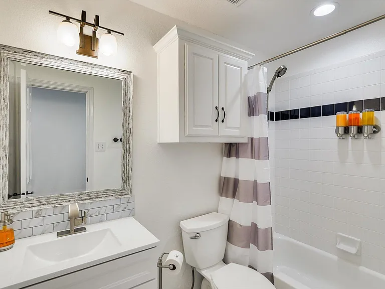 913 Tipton Rd — Photo 36