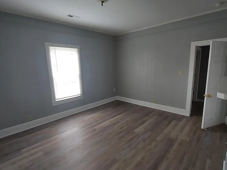 713 Kivett St — Photo 7