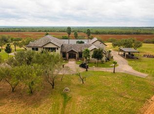 6010 W Highway 85, Dilley, TX 78017