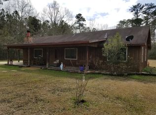 26130 Pichon Rd, Lacombe, LA 70445