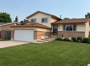 1810 Winnebago Rd, Colorado Springs, CO 80915