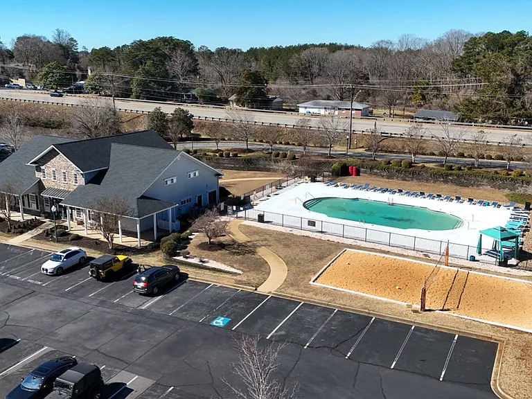 102 University Village Dr #L — Photo 36