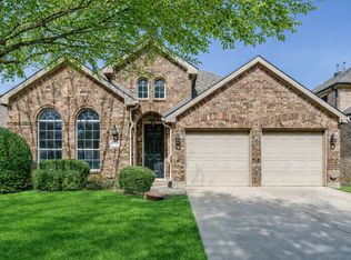 1281 Golf Club Dr, Argyle, TX 76226