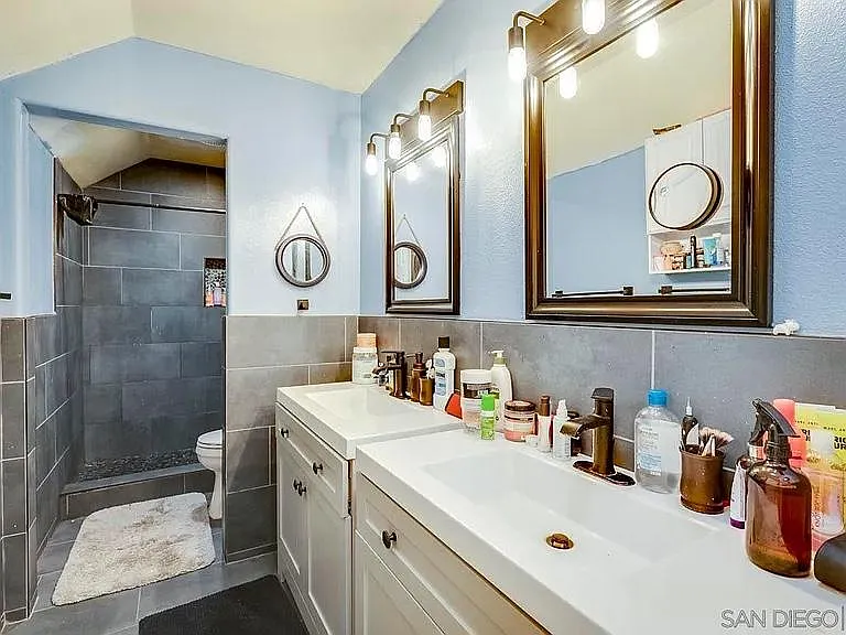 9022 Flanders Dr — Photo 14