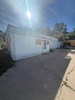 4th image of 504 S Convent St