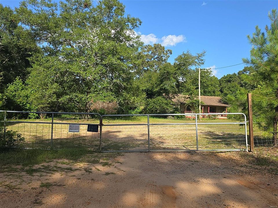 2nd image of 6000 Rockaway Creek Rd