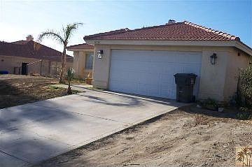 3rd image of 9725 Vista Del Valle