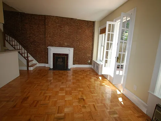 Rented by Sotheby's International Realty | media 45