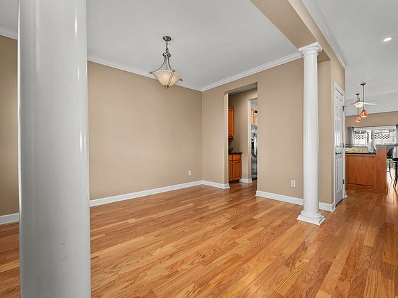 3rd image of 2342 N Tennessee Blvd APT 601