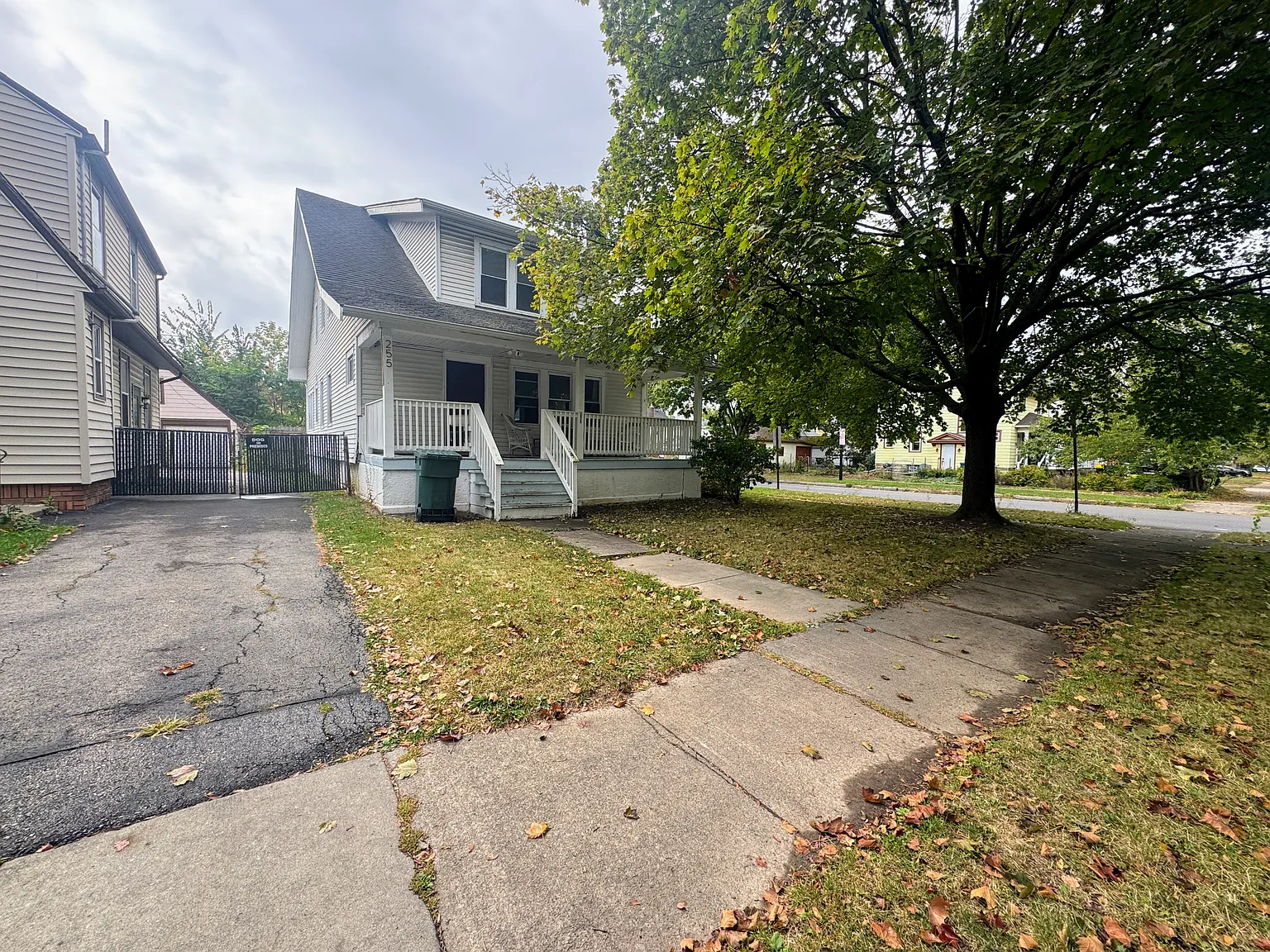 255 Genesee Park Boulevard - Up — Photo 1