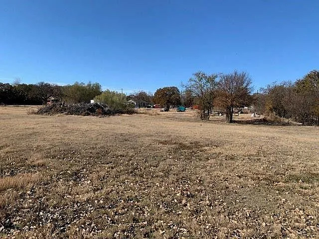 3388 Swisher Rd — Photo 3