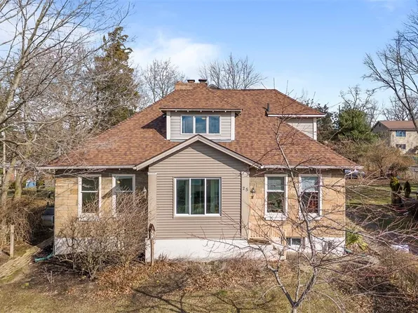25 Fairview Rd, Pittsburgh, PA 15221
