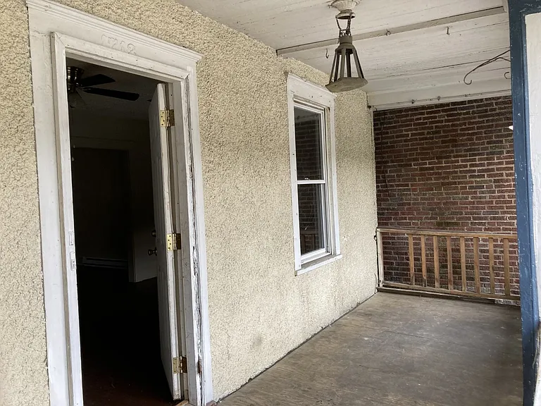 1713 Bluefield Ave — Photo 10