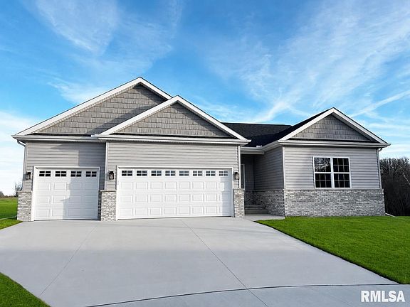 2nd image of 8802 N Westpoint Ct