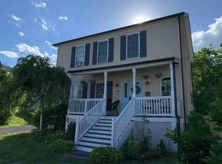 34 N Warren St, Athens, NY 12015