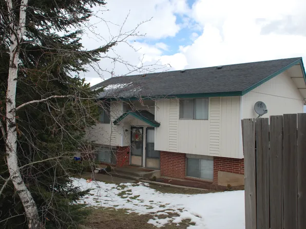 2030 NW Turner Dr APT B, Pullman, WA 99163