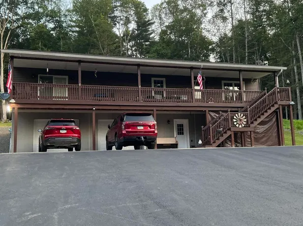 104 Sorbertown Hl, Hunlock Creek, PA 18621