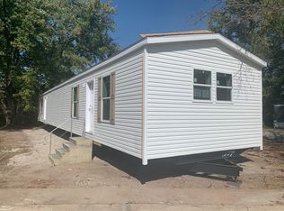 141 Williamson St, Edwardsville, KS 66113