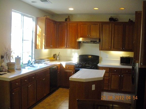 4th image of 2736 Gilham Ct
