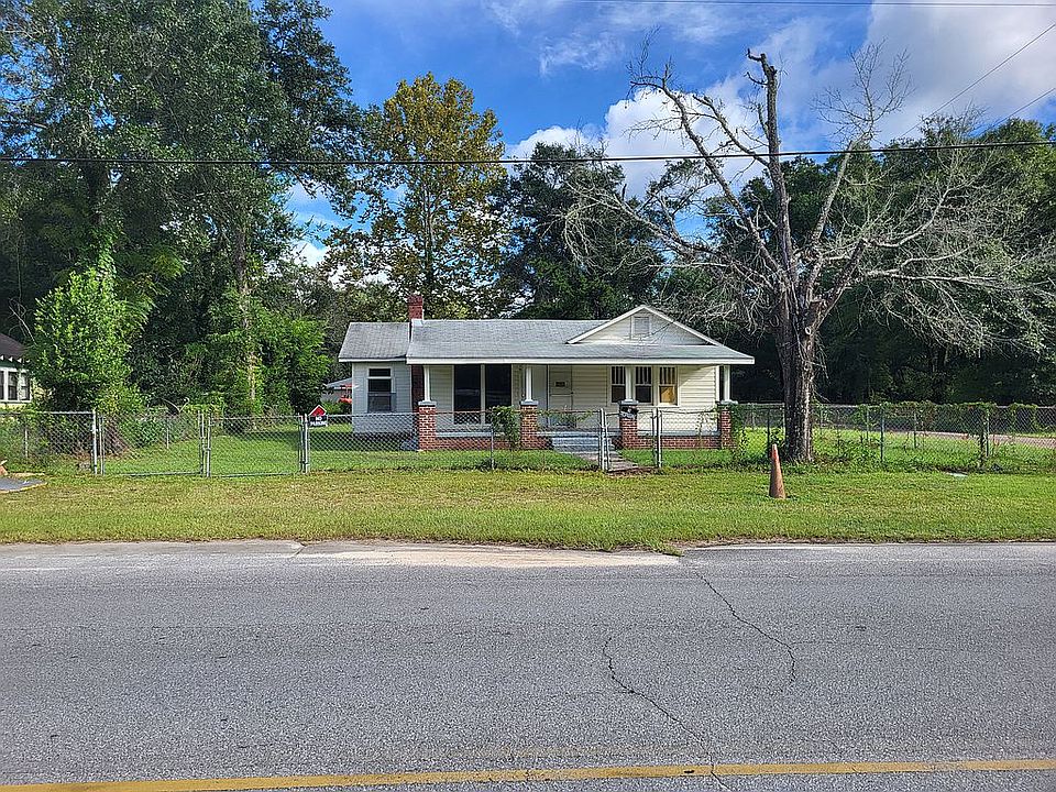 1st image of 391 Martin Luther King Ave