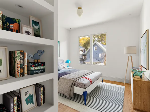 453 Stratford Road image 16 of 28