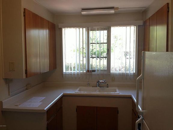 5th image of 3001 E 17th St