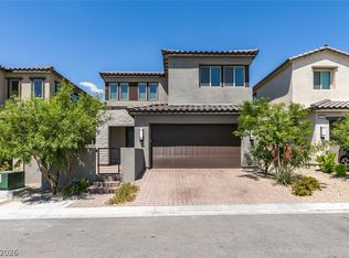 109 Medianoche St, Las Vegas, NV 89138