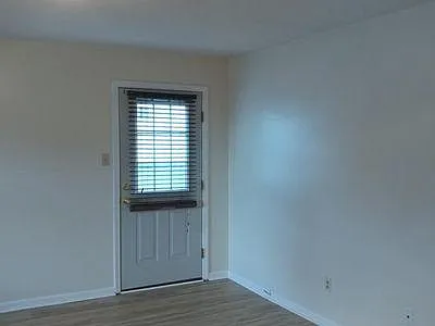 489 Penny Ln — Photo 11