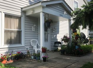 1302 S Glen Cir #C, Aurora, IL 60506