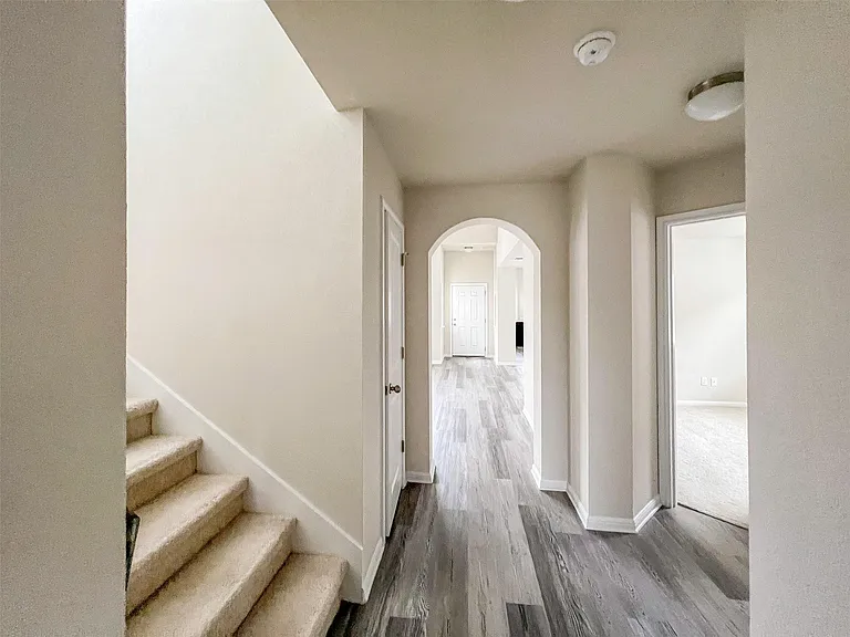 818 Silo St — Photo 12