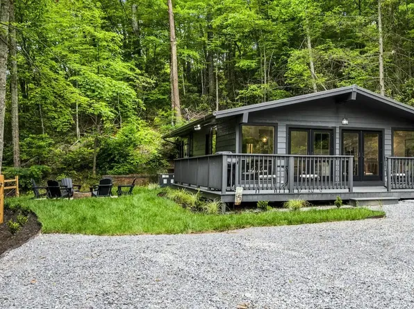 1137 Old Cartertown Rd, Gatlinburg, TN 37738