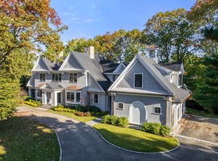 31 Cranmore Rd, Wellesley, MA 02481