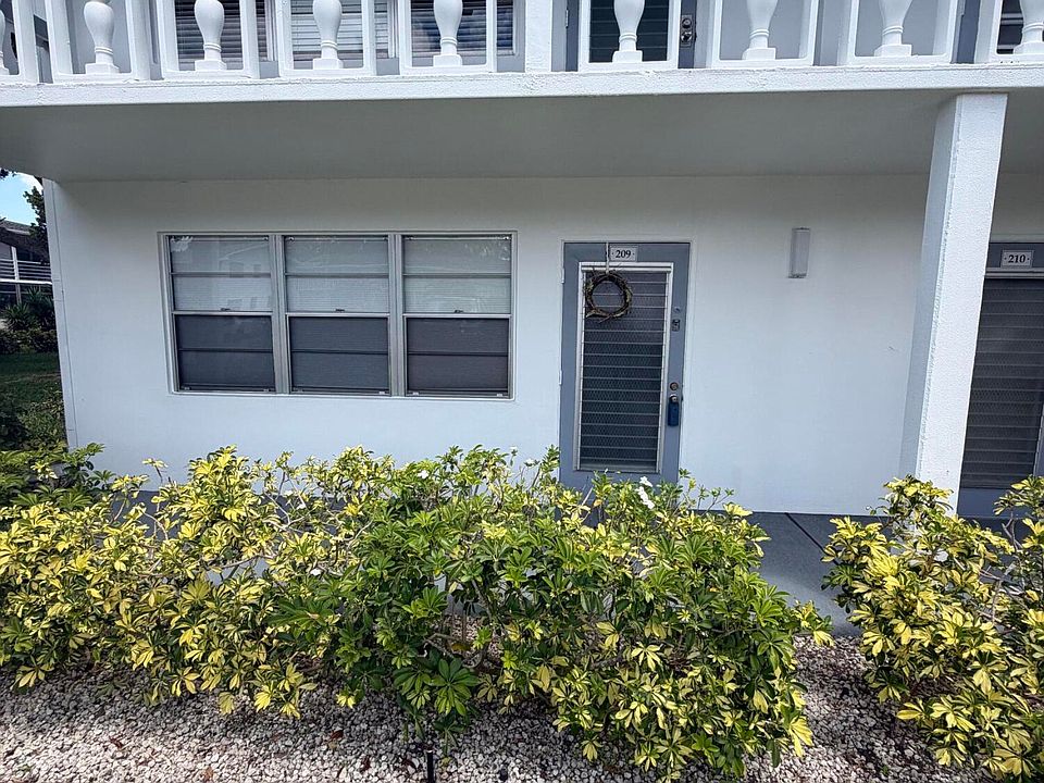 1st image of 209 Newport M #209
