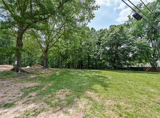 131 Dupree Rd, Woodstock, GA 30188