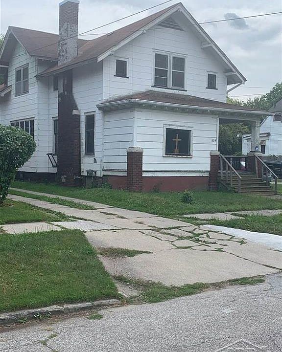 1st image of 1604 Annesley St