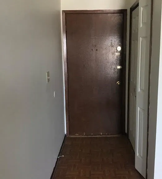 Evergreen Village Apartments — Photo 15