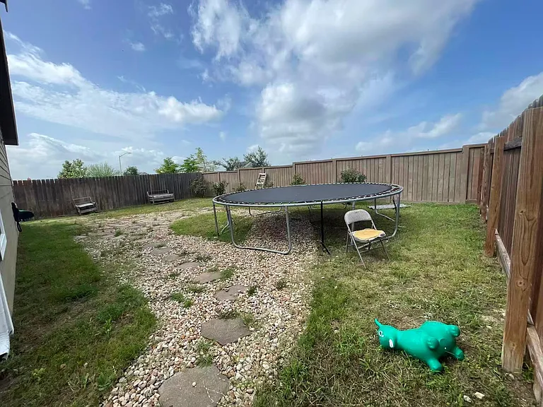 2321 Forgetmenot Ln — Photo 21