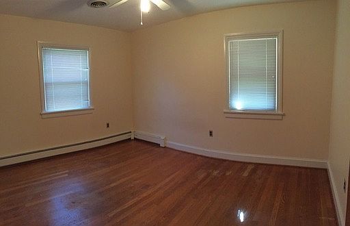 5th image of 8262 Franklin Ln