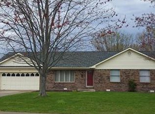 284 W Harriman Ave, Bargersville, IN