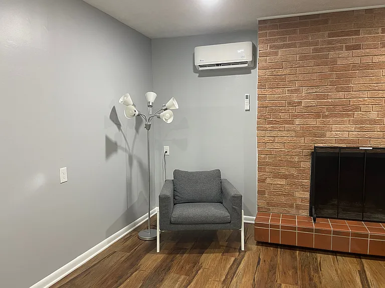 4007 Aldington Dr #C — Photo 5