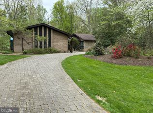 7513 Royal Oak Dr, Mc Lean, VA 22102